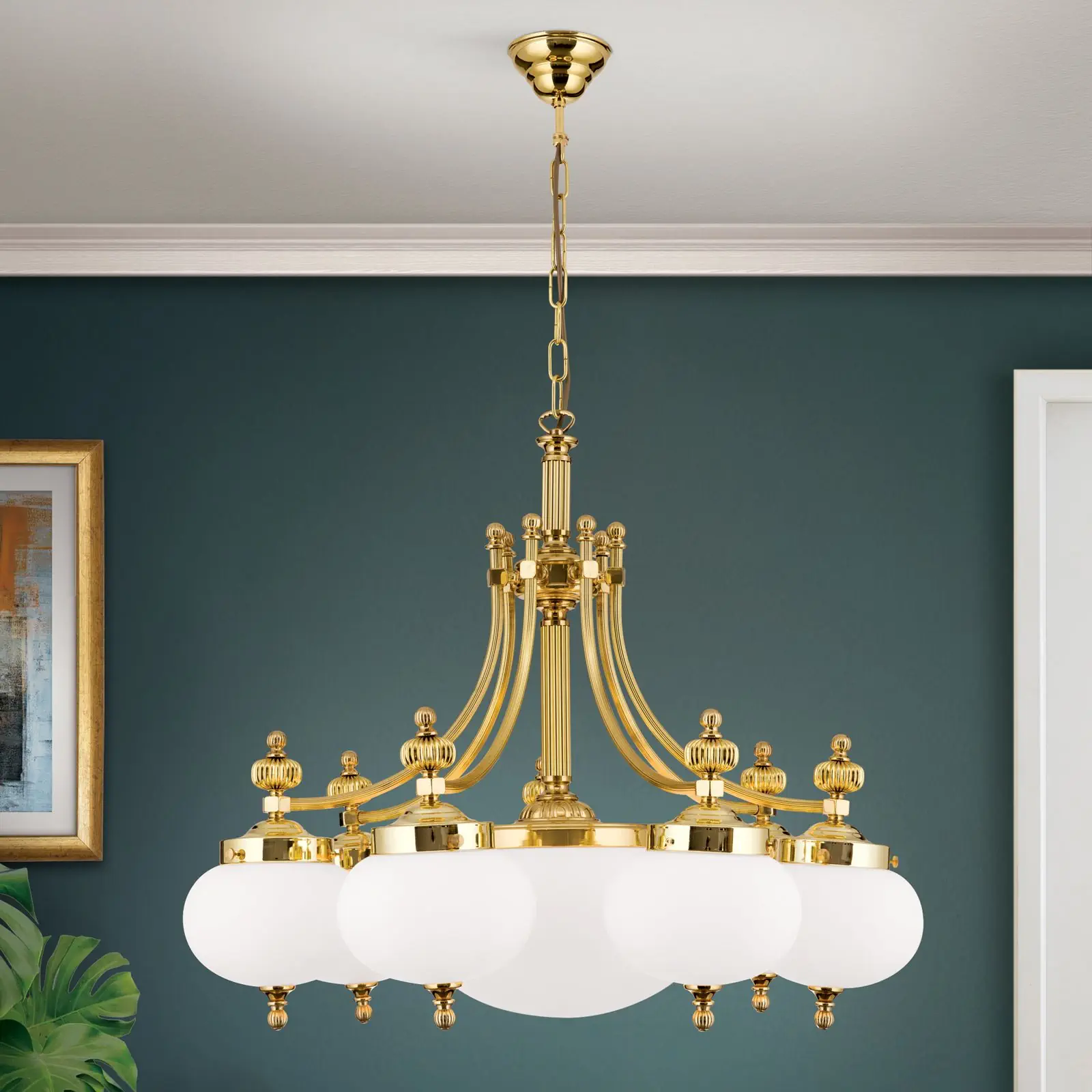 Luster WIENER NOSTALGIE, 7+1 izvora svetla, sjajni mesing, sa opal mat staklom, usmeren nadole