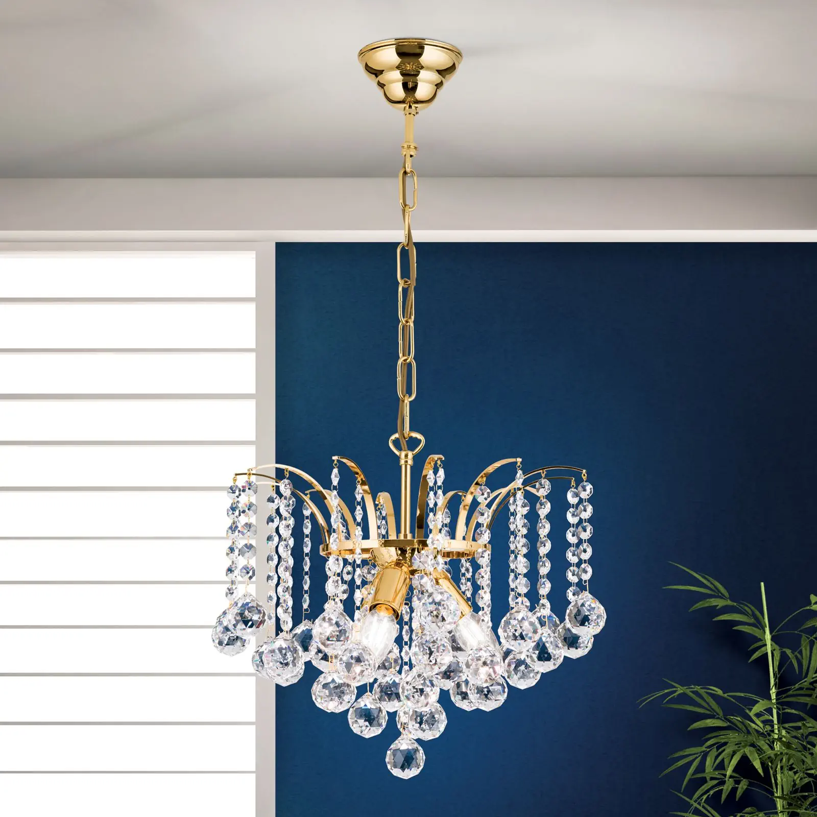 Luster KRISTALL KLASSISCH, 3 izvora svetla, zlatni sa providnim kristalnim visećim elementima