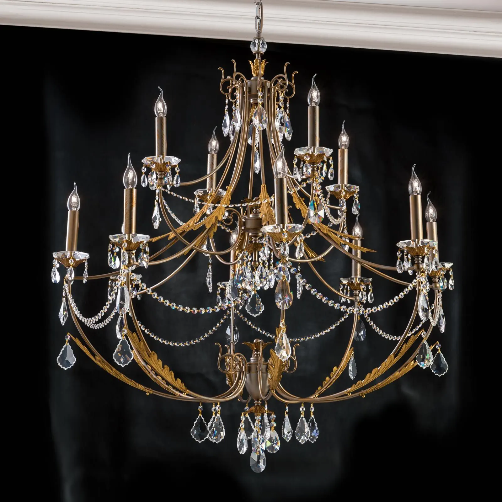 Luster MIRAMARE, 12 izvora svetla, srebrno-zlatni