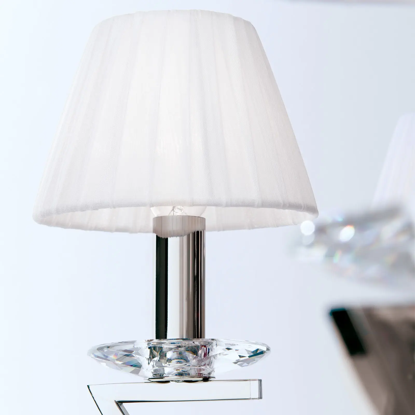 Luster AVALA, 12 izvora svetla, nikl, sa belim abažurima - 2