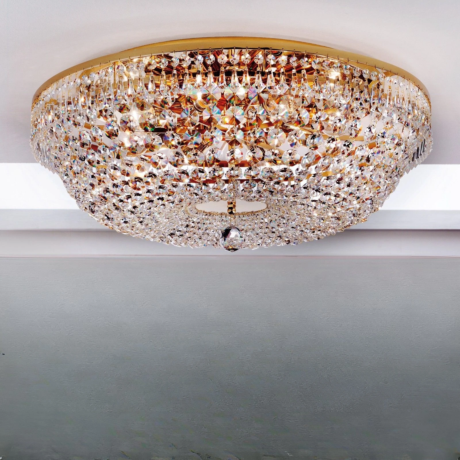 Plafonska lampa SHERATON, 8 izvora svetla, 65 cm, 24-karatno pozlaćena