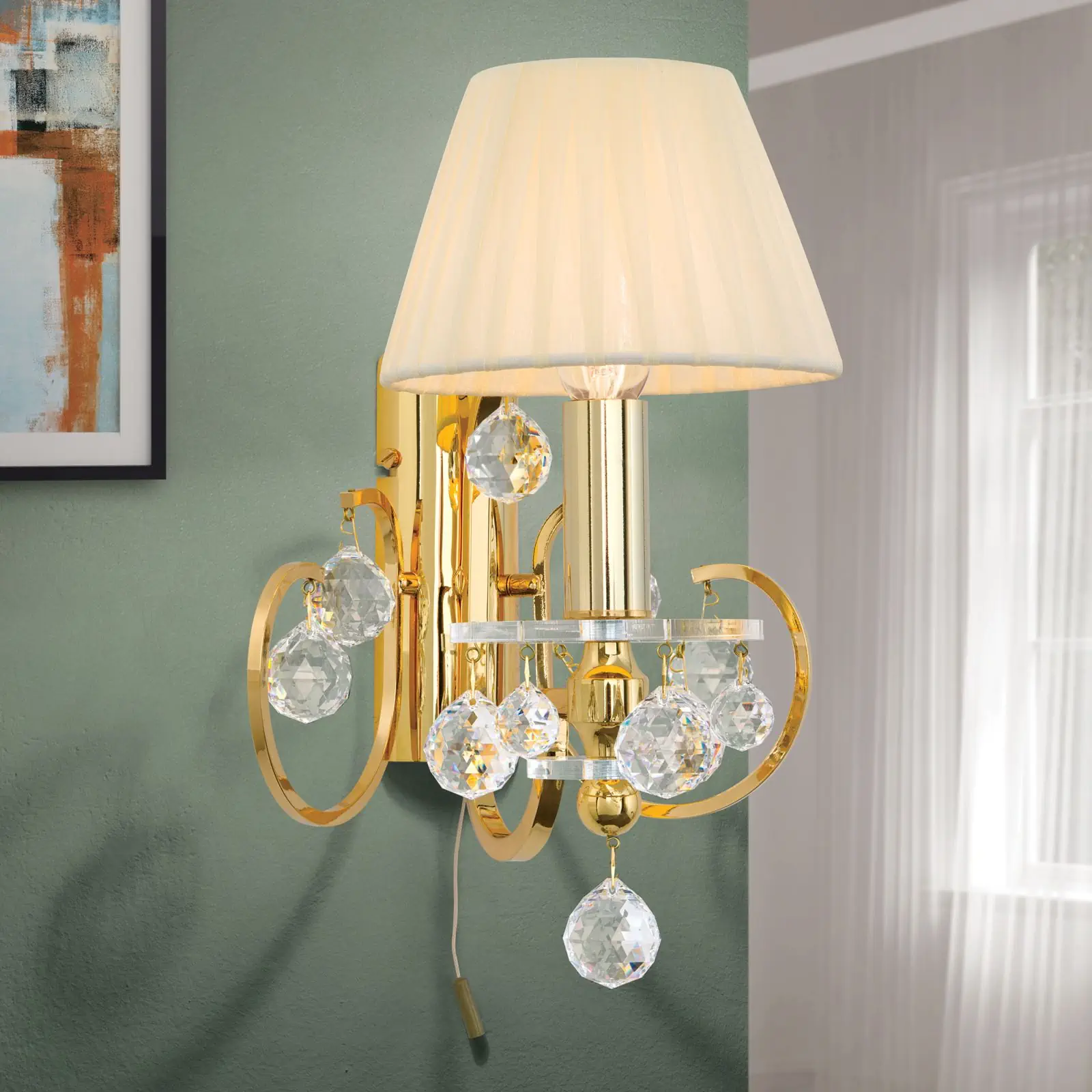 Zidna lampa KRISTALLDESIGN, sa jednim izvorom svetla, pozlaćena sa abažurom šampanj boje