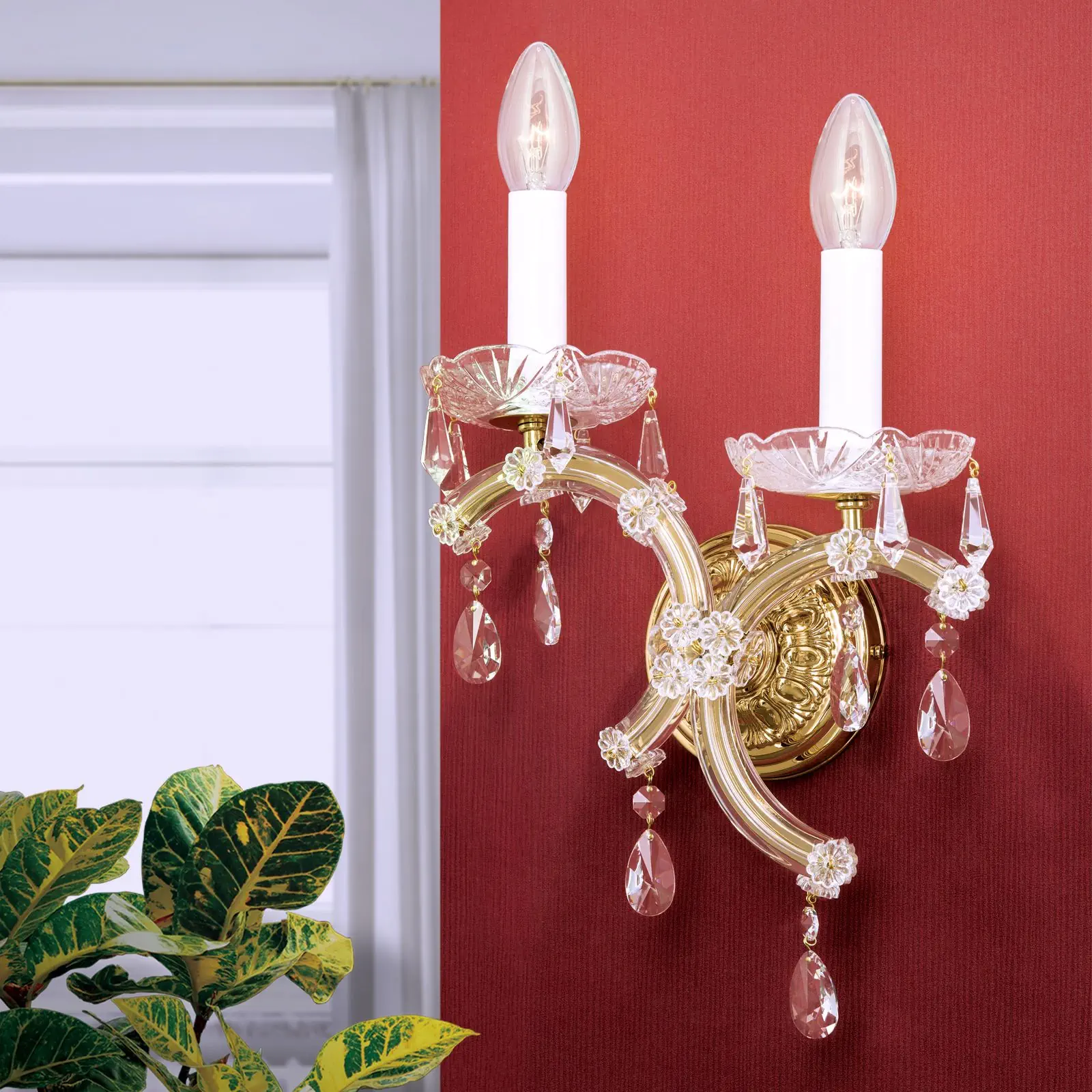 Zidna lampa MARIA THERESIA, sa dva izvora svetla, pozlaćena, desna