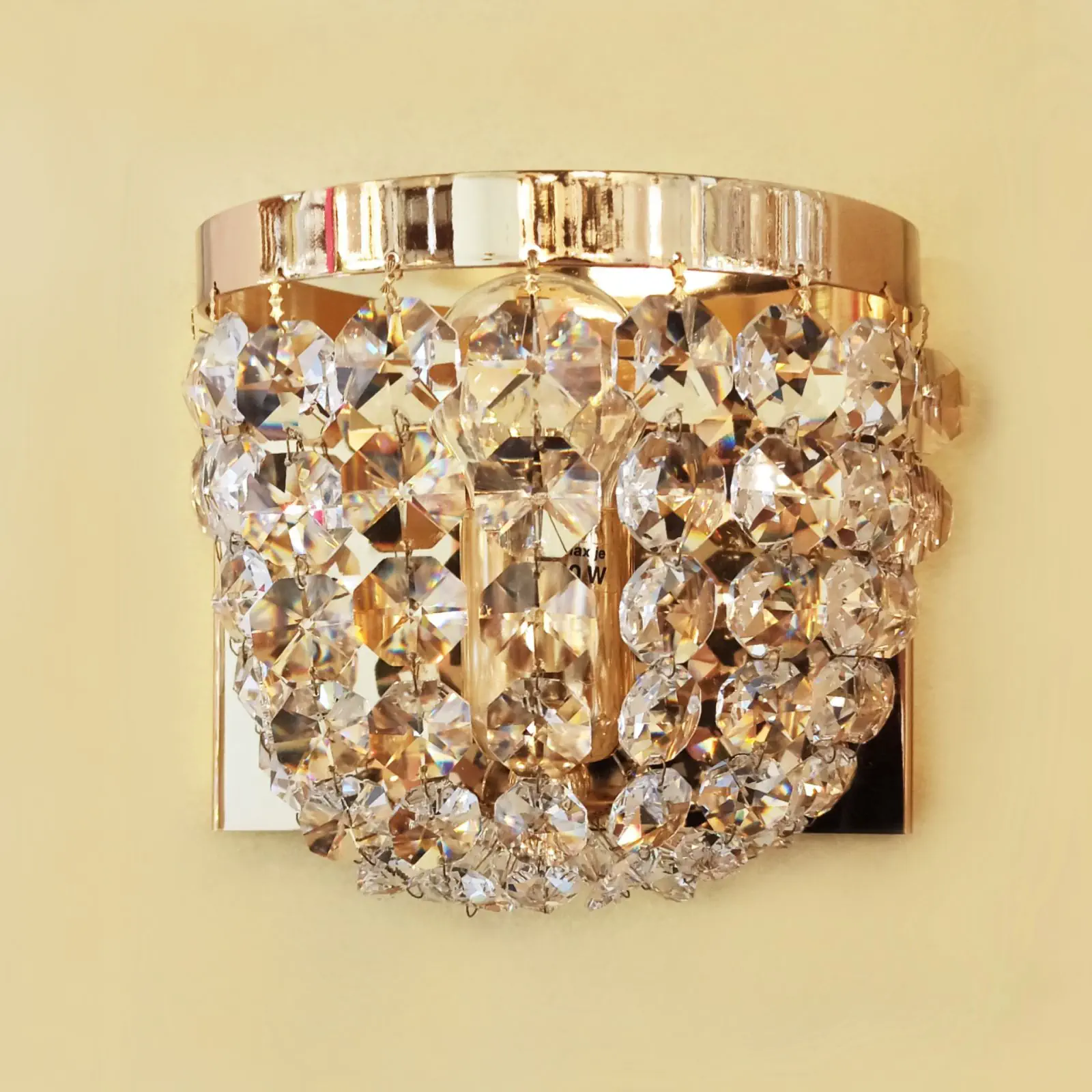 Zidna lampa SHERATON sa jednim izvorom svetla, pozlaćena