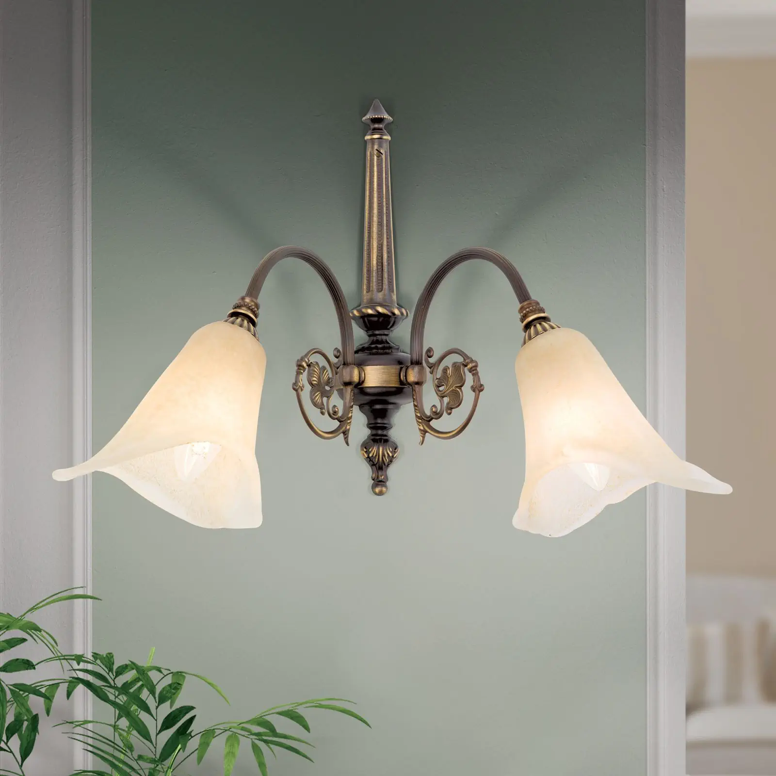 Zidna lampa TOSCA sa dva izvora svetla, stara patina