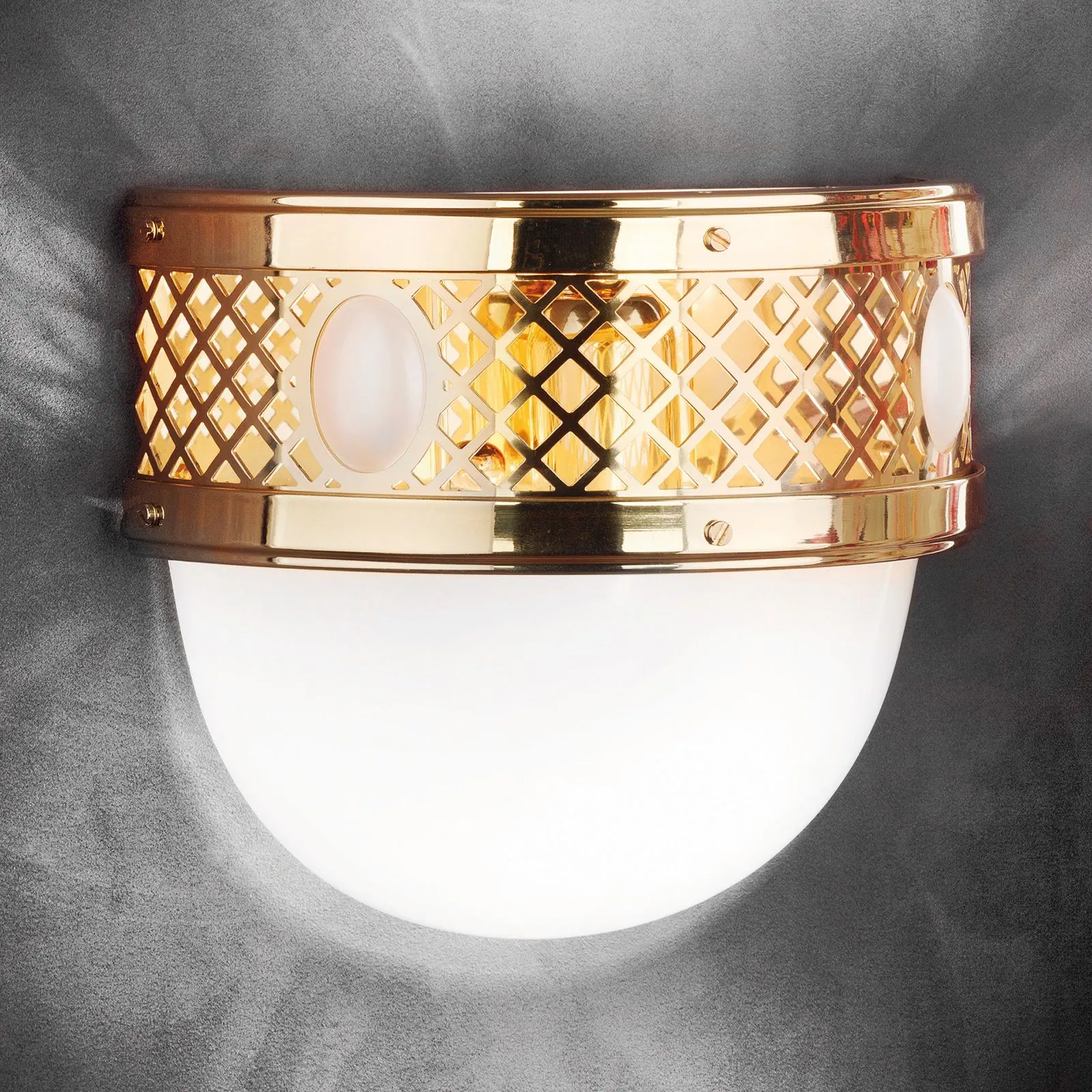 Zidna lampa ALT WIEN, sa jednim izvorom svetla, sjajni mesing