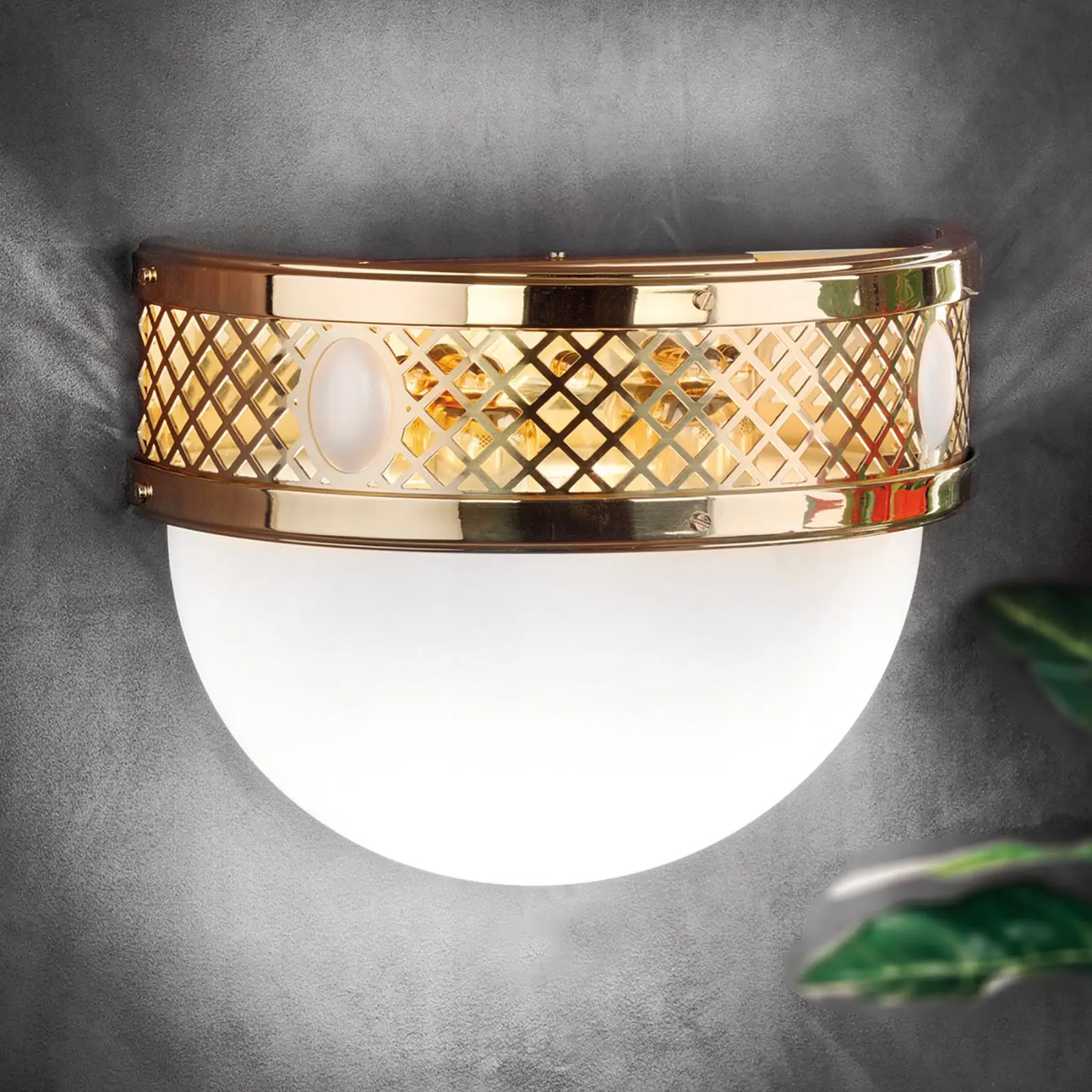 Zidna lampa ALT WIEN, sa dva izvora svetla, sjajni mesing, H32 cm