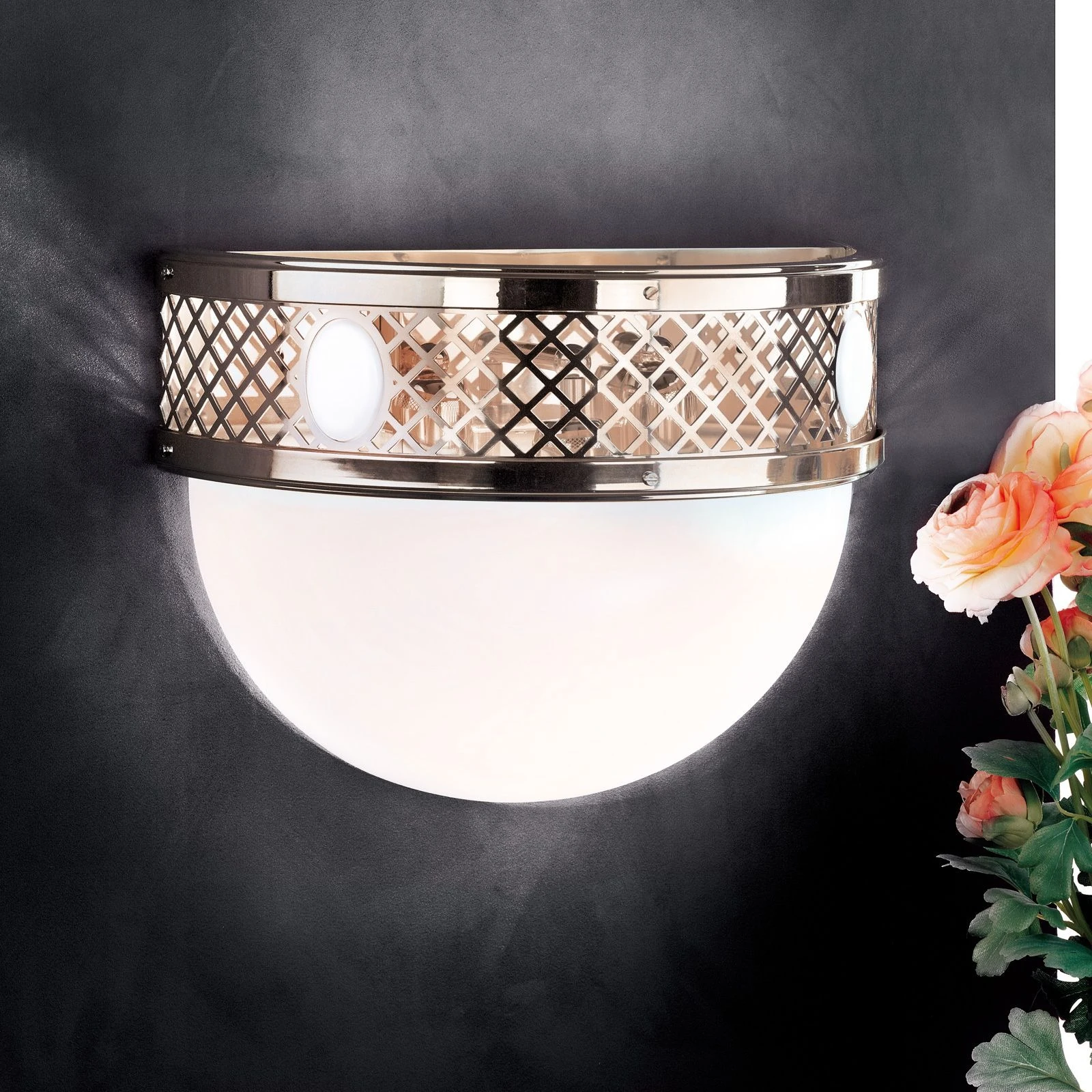 Zidna lampa ALT WIEN, 3 izvora svetla, antik mesing