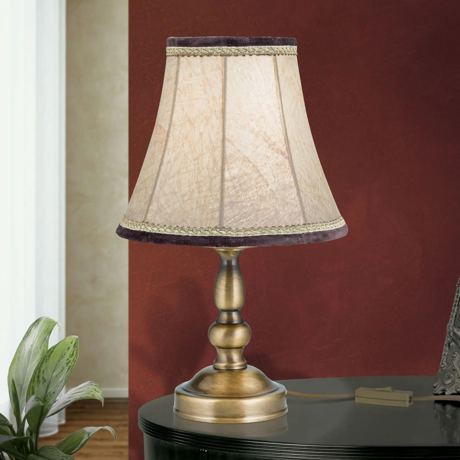 Stona lampa FLÄMISCH, patina, Ø 20 cm