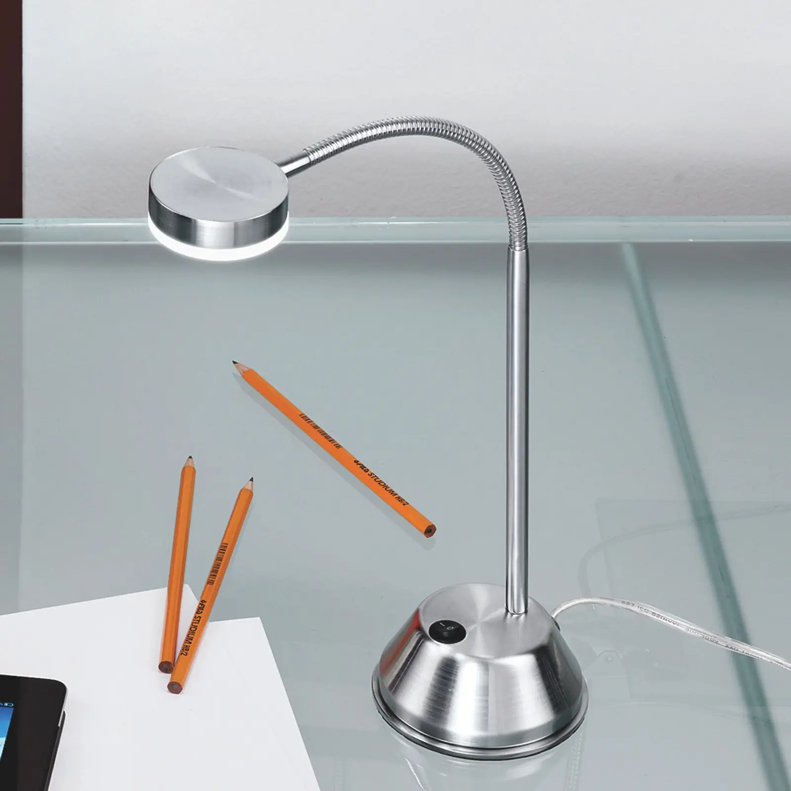 LED stona lampa MIRA, saten