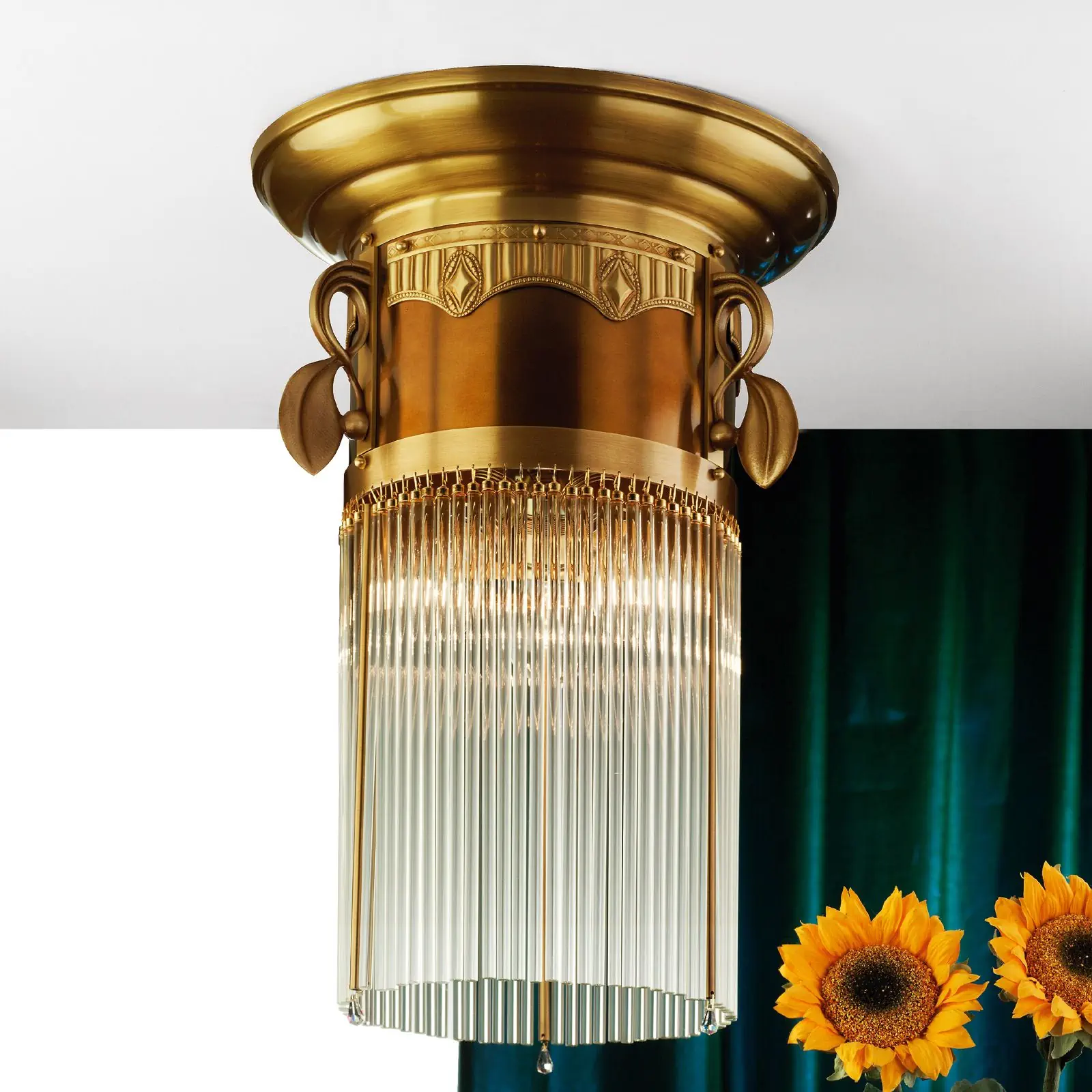 Plafonska lampa ADELE, antik mesing, sa staklenim štapićima, Ø 37 cm