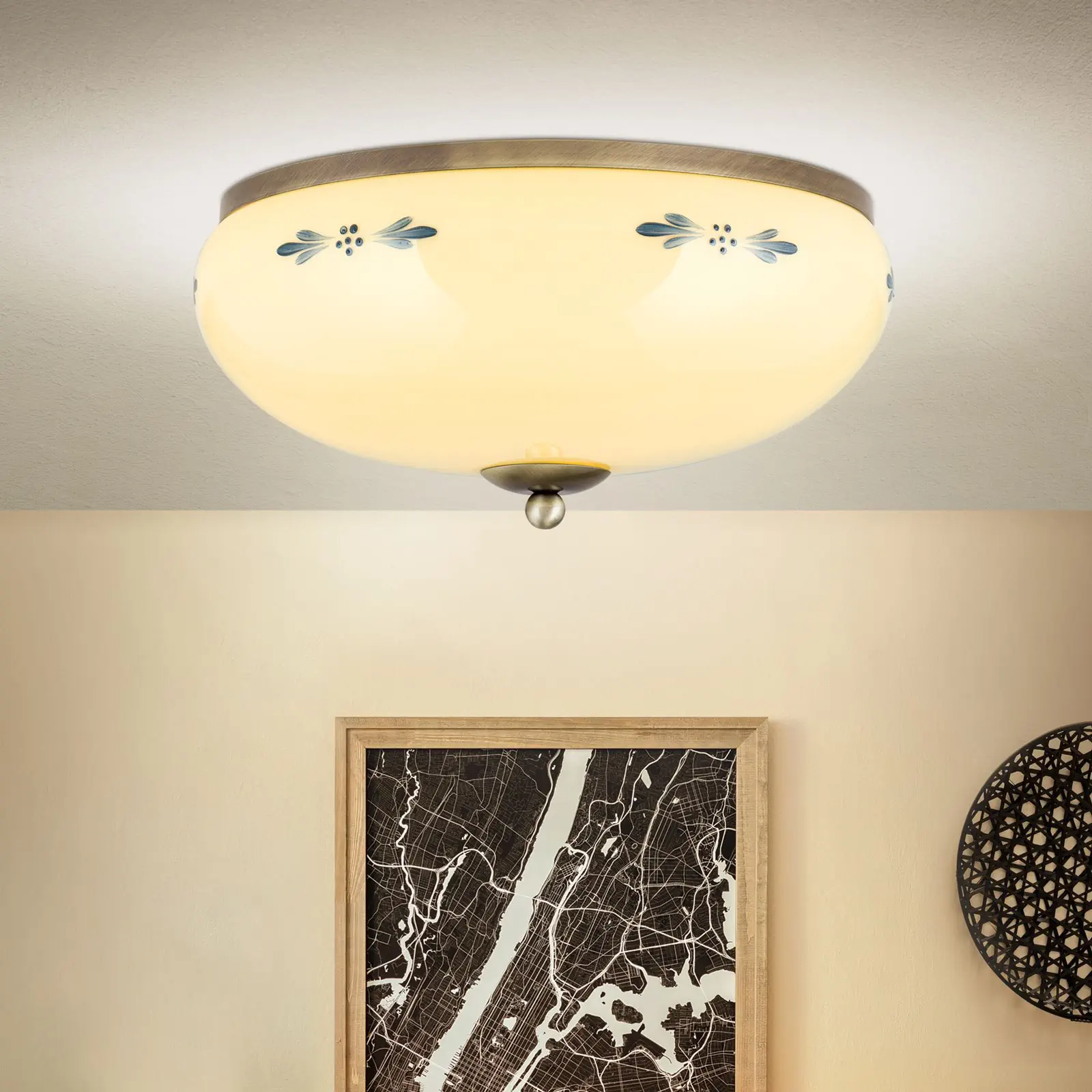 Plafonska lampa LANDHAUS, patina, sa plavim dekorom, sa ukrasnim dugmetom, Ø 35 cm