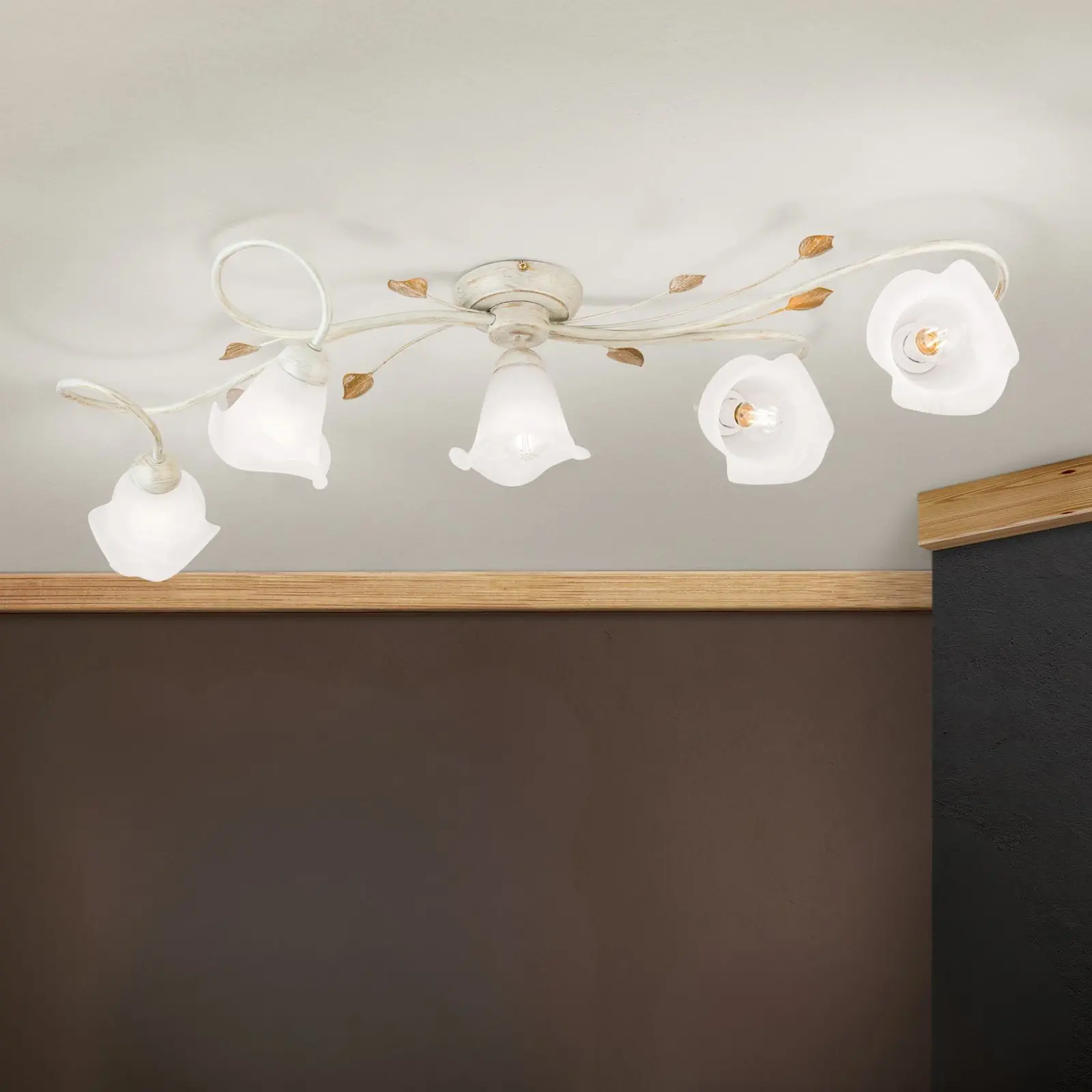 Plafonska lampa SISI, sa pet izvora svetla, slonovača–zlato