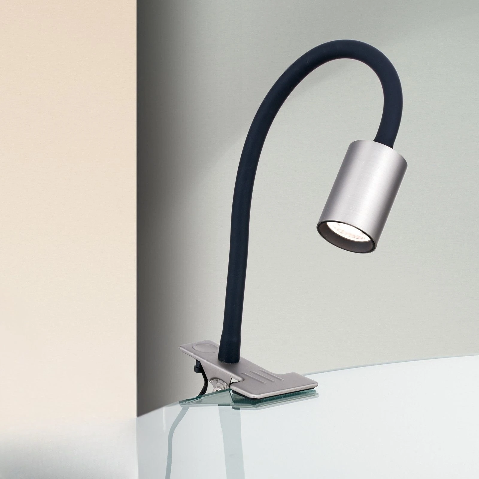 LED lampa sa stezaljkom KURT, satin hrom