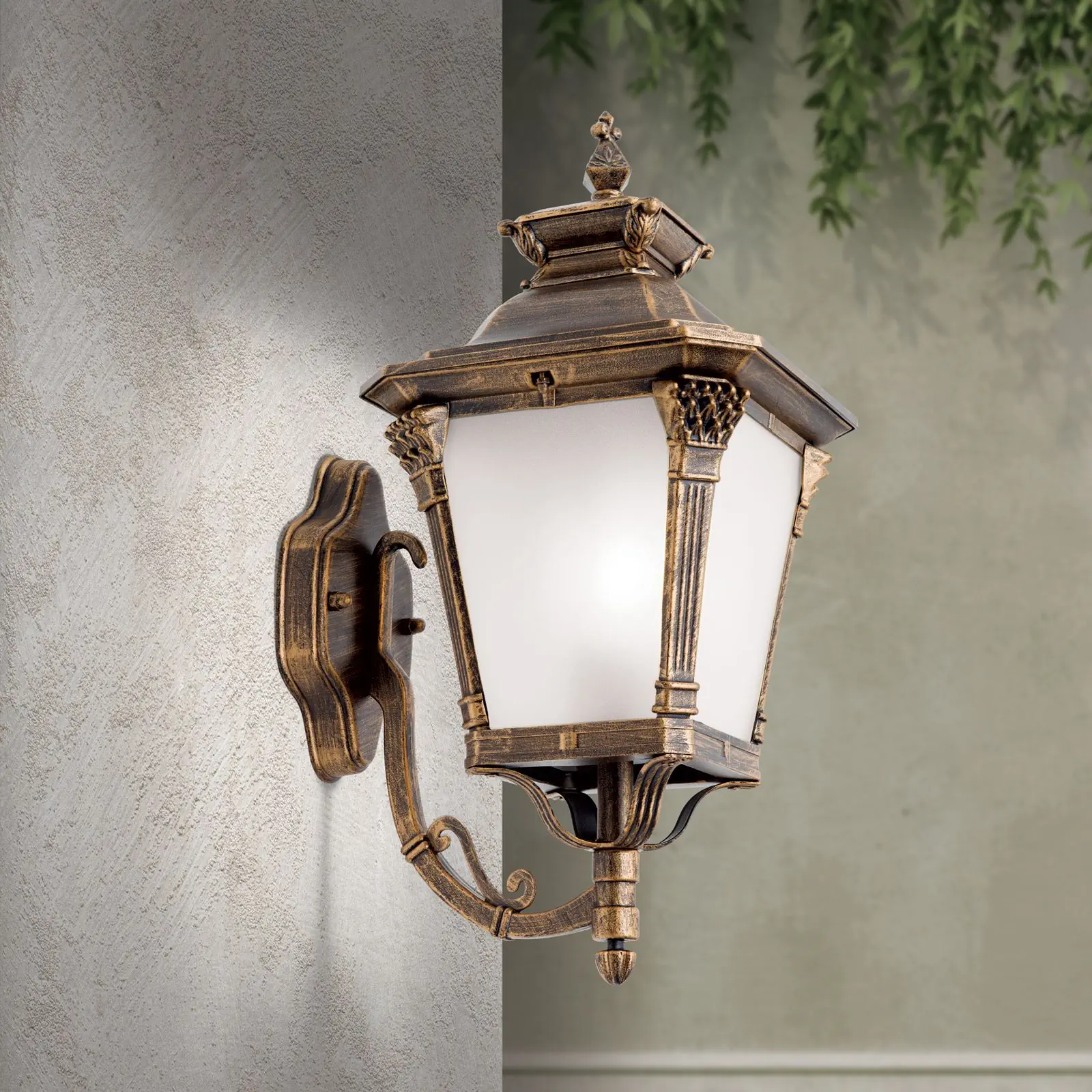 Spoljašnja zidna lampa AIKO, patina, usmerena nagore