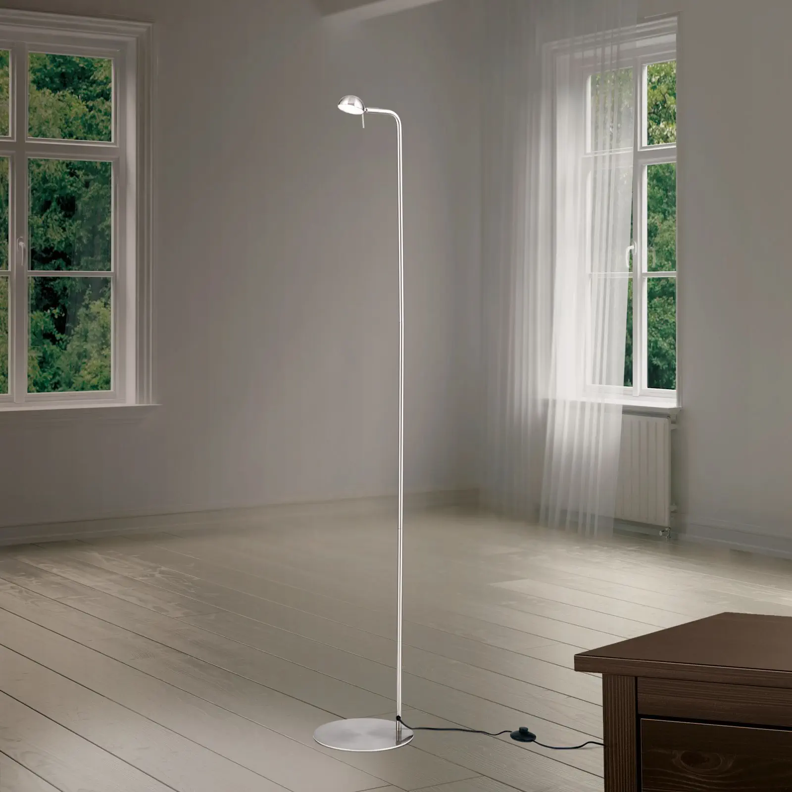 LED podna lampa STUDENT sa pomičnom glavom, saten