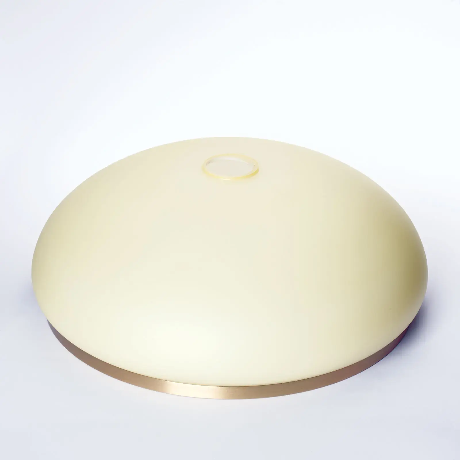 Stakleni abažur LANDHAUS 414, Ø 350 mm, šampanj mat sa mesinganim prstenom