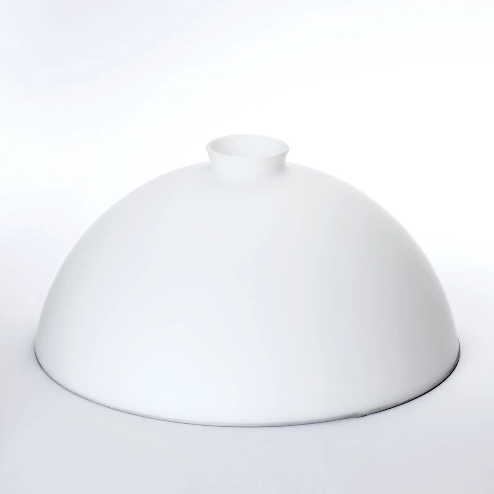 Stakleni abažur LANDHAUS 433, Ø 300 mm, opal mat sa srebrnim prstenom