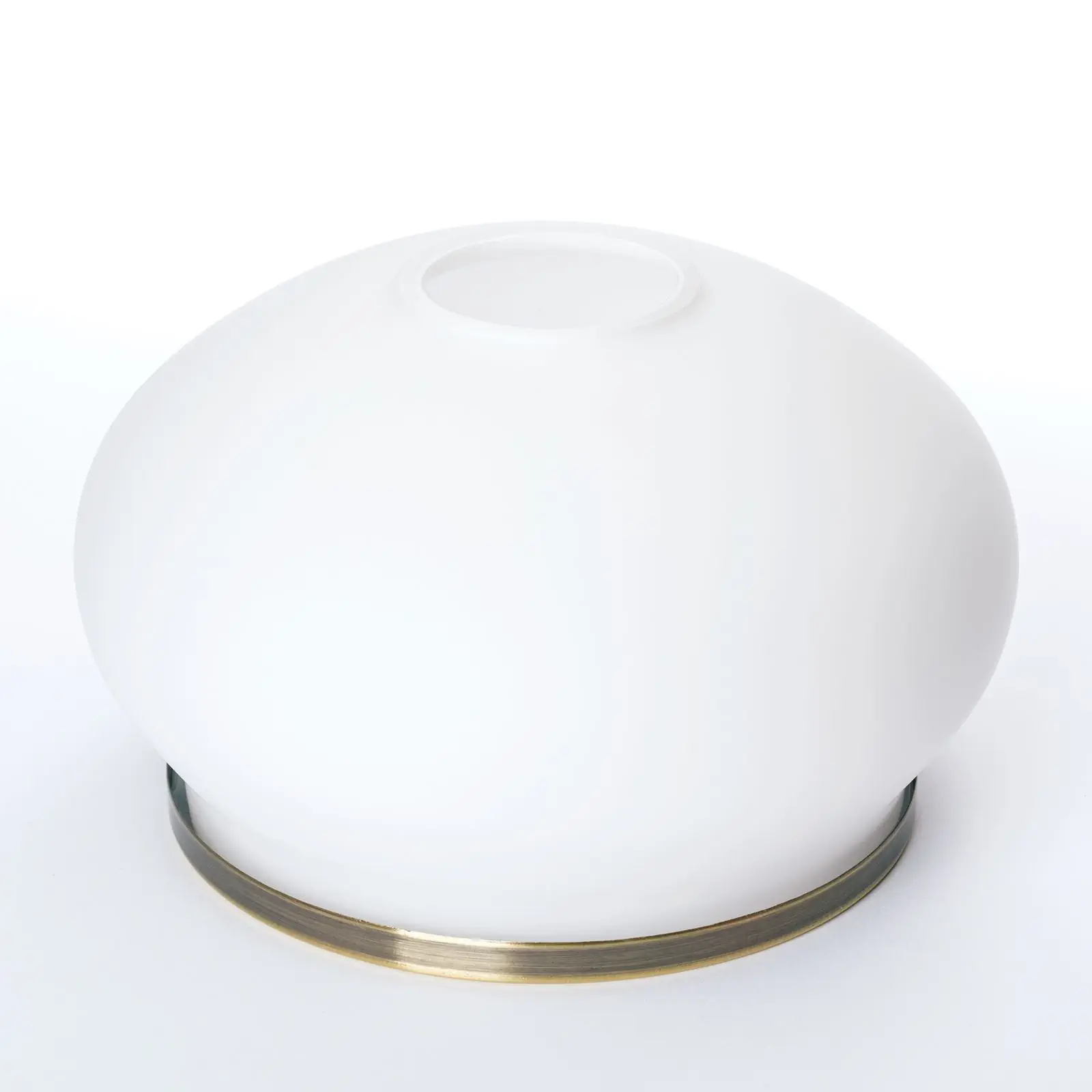 Stakleni abažur VEGO 1715, Ø 170 mm, opal mat sa patina prstenom