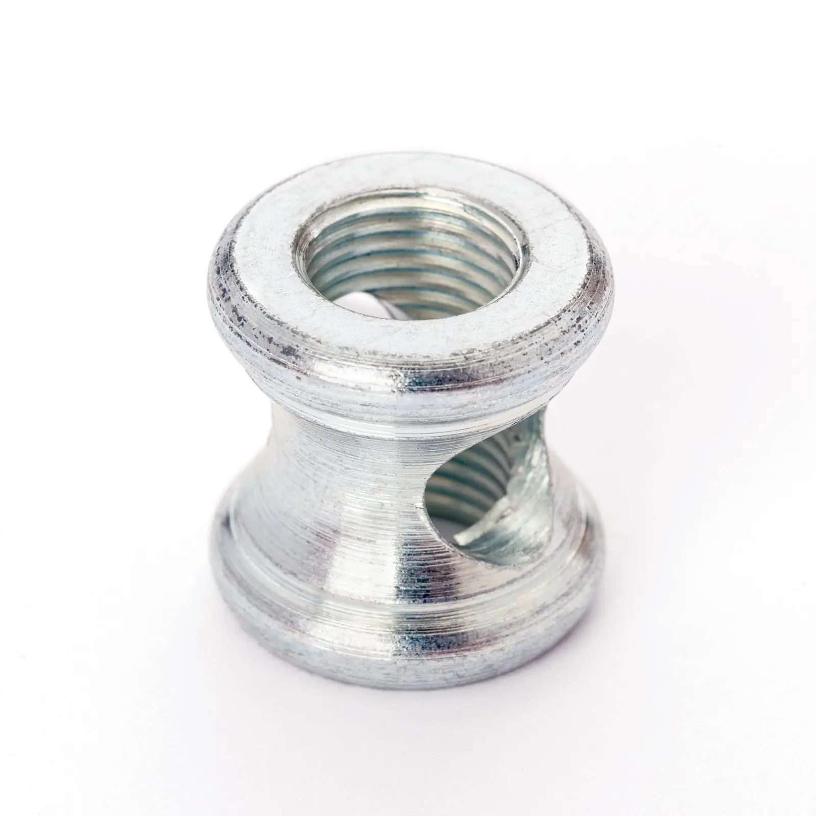 Kablovski uvodnik sa navojem M10×1