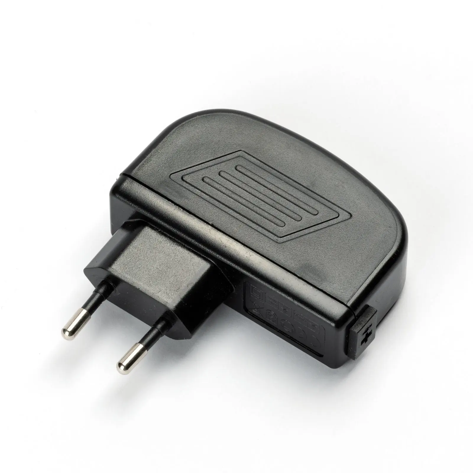 Drajver 6u (plug) JINGNENG6WPX300, 6 W 20 V DC, nije dimabilan